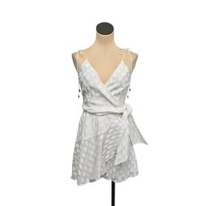 C/MEO Collective Dress Womens Small White Textured Ruffle Wrap Mini Tie Shoulder